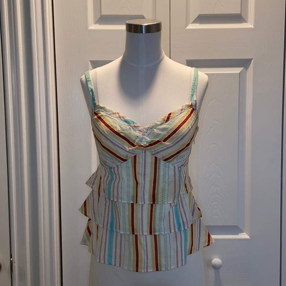 🎉HPx3🎉 Ann Taylor LOFT Ruffled Sleeveless Top
